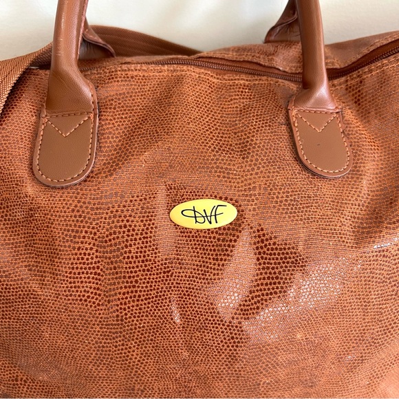 Diane Von Furstenberg Tan Faux Leather Oversize Travel Weekender Shoulder Bag - Picture 4 of 13